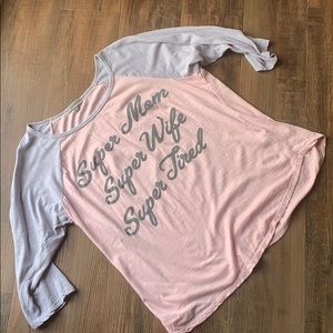 Super Mom raglan tee